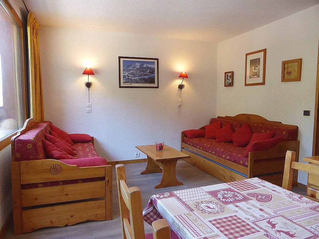 Foto van de woonkamer van appartement Souche 15