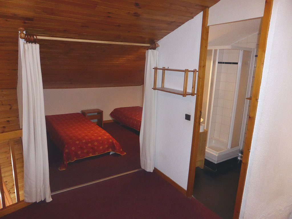 Foto van de slaapkamer boven van appartement Clarrière 27